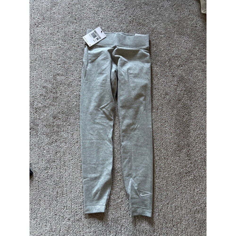 NWT Nike 7/8 Mid-Rise Legging XS